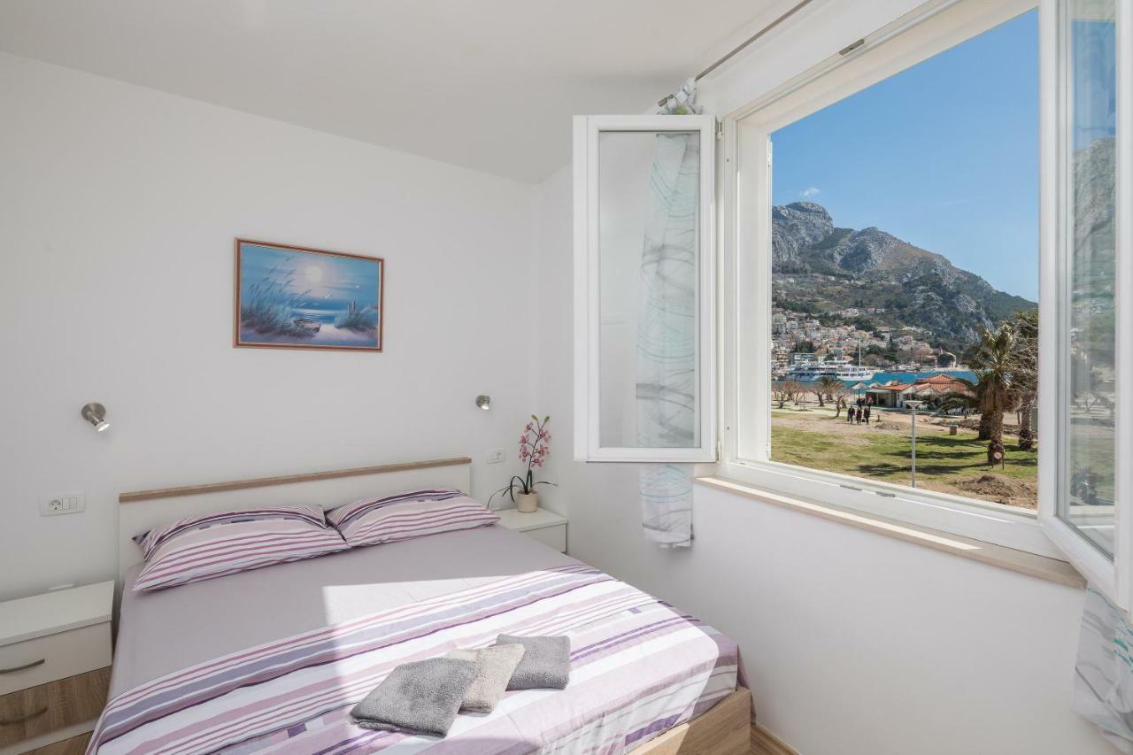 Sandy Beach Apartment Омиш Экстерьер фото